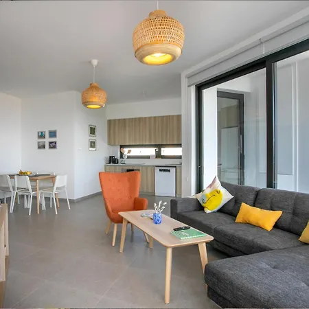 Apartament Palmove Newly Build Seaview