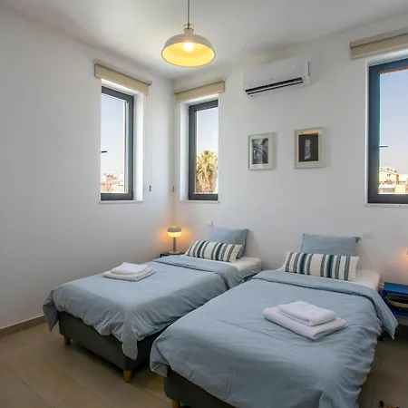 Palmove Newly Build Seaview Апартаменты *